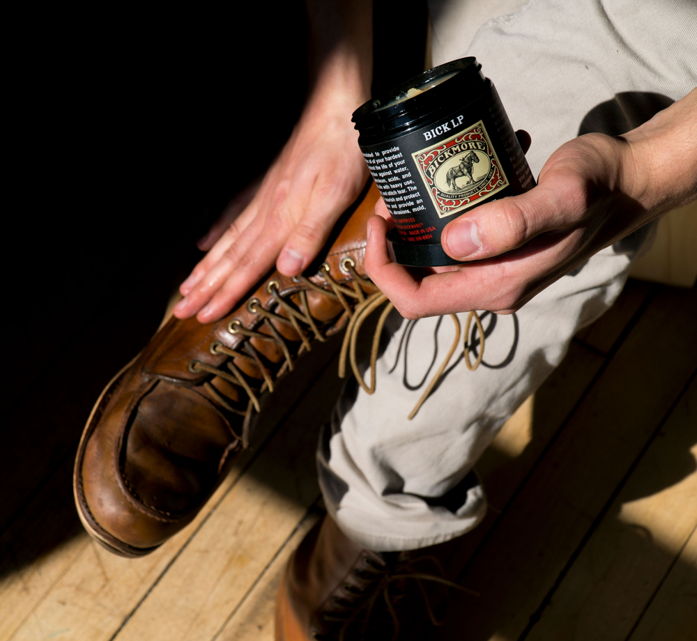 ​✨ Revitalize Your Leather with BICK LP Heavy Duty Preservative! Bick LP – Bickmore main image 4